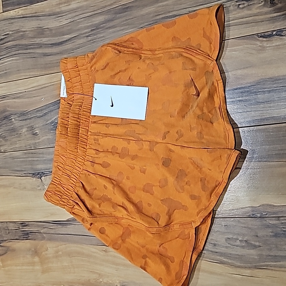 Nike Dri-Fit Kids Small Training Shorts - new with tags
